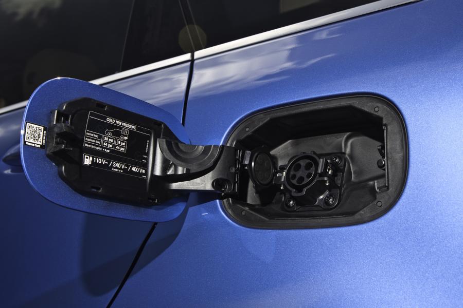  Mercedes-Benz B-Class Electric Drive 2014 года  (фото 42 из 74)